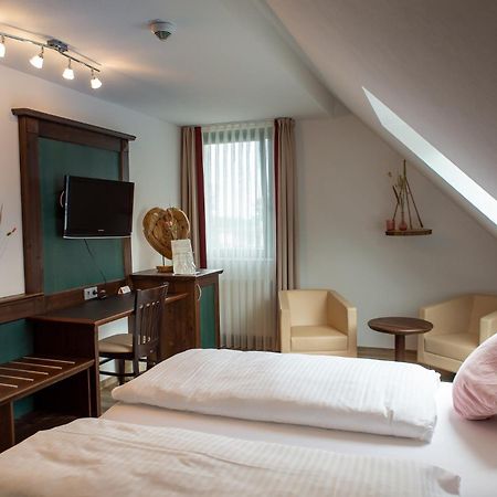 Hotel Restaurant Auerhahn Bad Wildbad Esterno foto